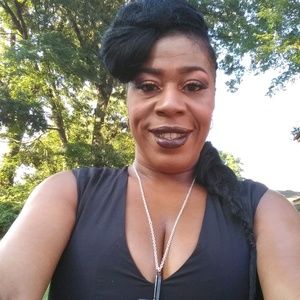 Meet your Posher, Melisa